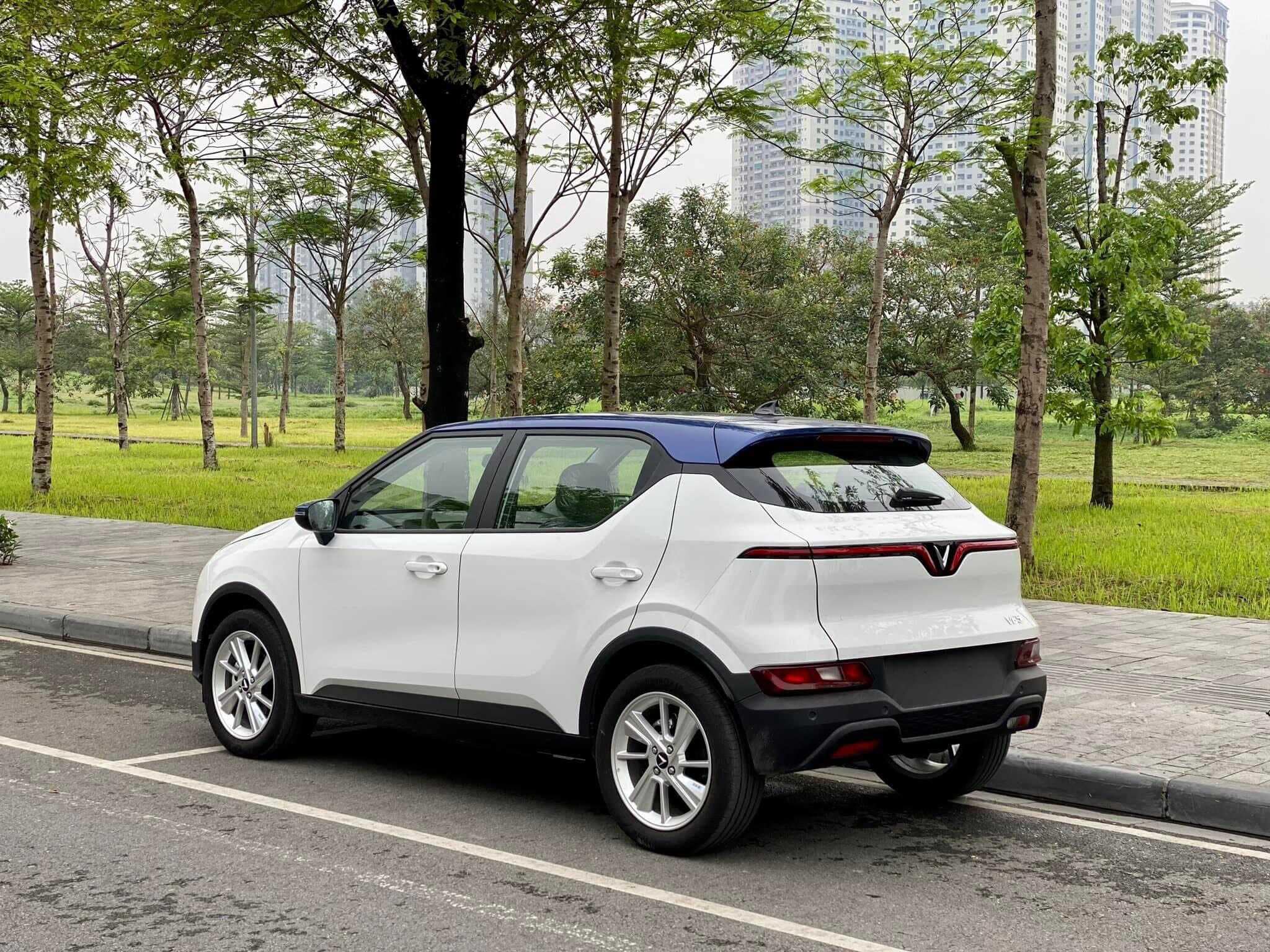 mercedes-c200-4matic-2019-img1-1127236f26543